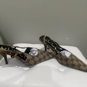 Gucci Slingback heel